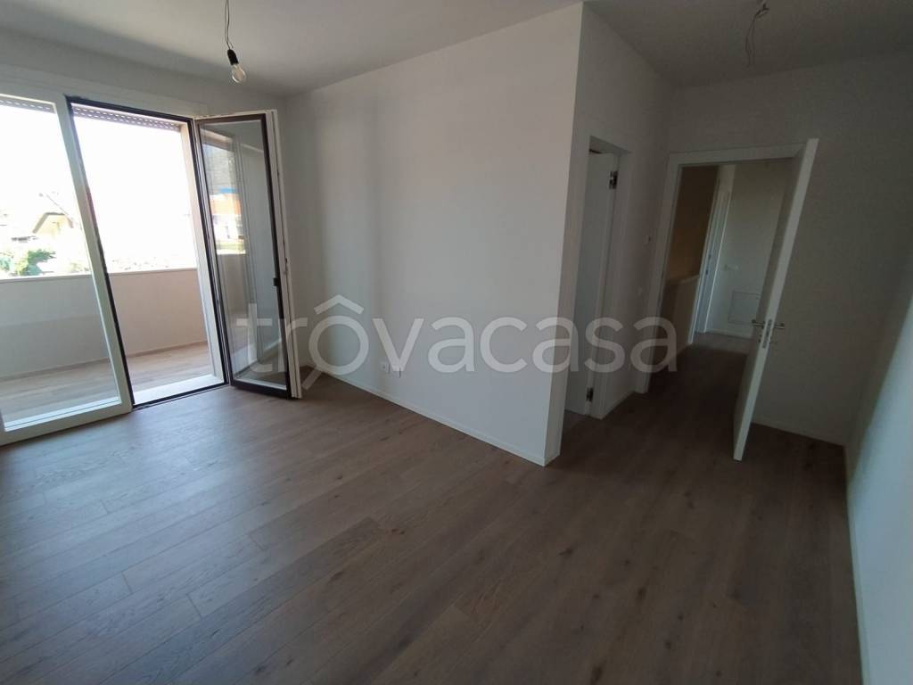casa indipendente in vendita a Bassano del Grappa