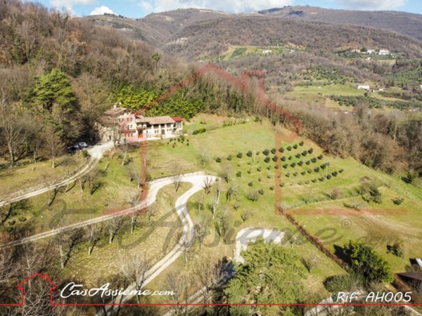 casa indipendente in vendita a Bassano del Grappa in zona San Michele