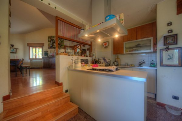 casa indipendente in vendita a Bassano del Grappa