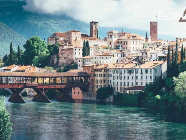 negozio in vendita a Bassano del Grappa