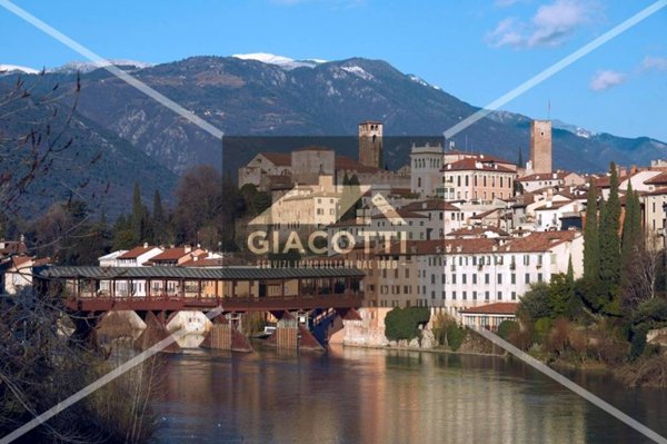 terreno edificabile in vendita a Bassano del Grappa