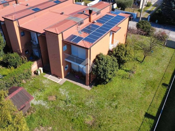 casa indipendente in vendita a Bassano del Grappa
