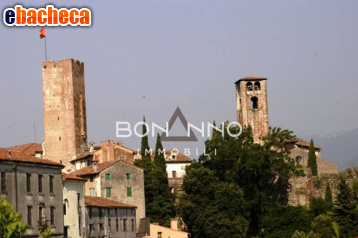 locale commerciale in vendita a Bassano del Grappa
