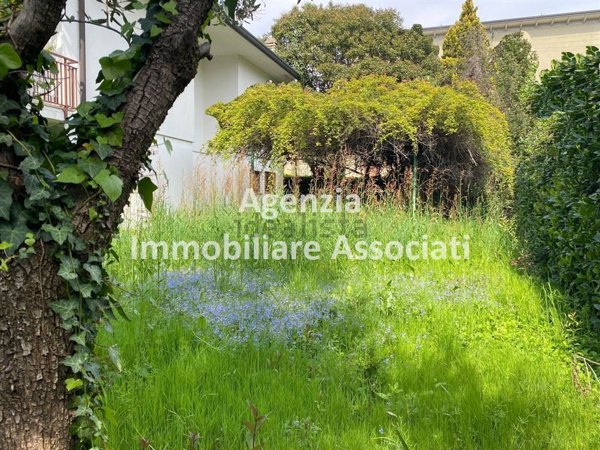casa indipendente in vendita a Bassano del Grappa