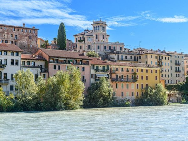 appartamento in vendita a Bassano del Grappa