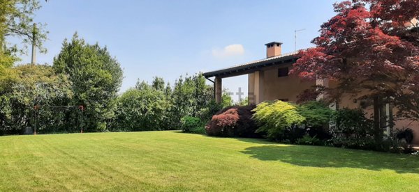 casa indipendente in vendita a Bassano del Grappa