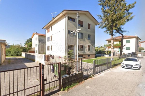 appartamento in vendita a Bassano del Grappa in zona Marchesane