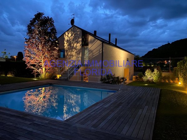 casa indipendente in vendita a Bassano del Grappa
