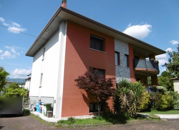 locale di sgombero in vendita a Bassano del Grappa