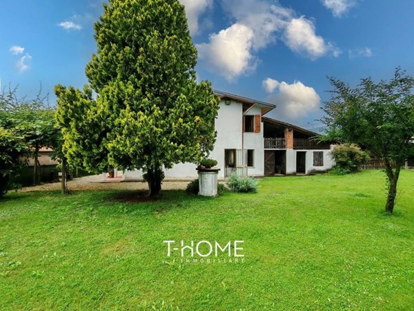 casa indipendente in vendita a Bassano del Grappa