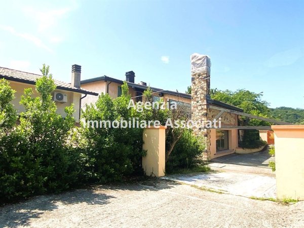 casa indipendente in vendita a Bassano del Grappa