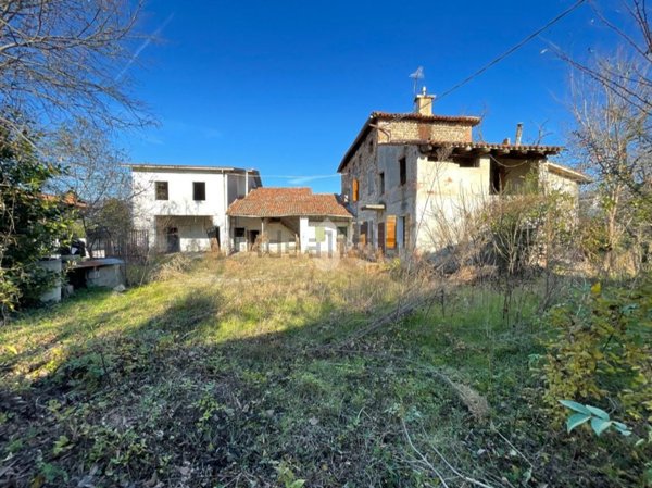 casa indipendente in vendita a Bassano del Grappa