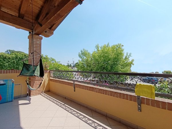 casa indipendente in vendita a Bassano del Grappa