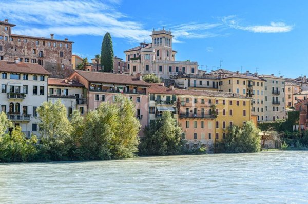 appartamento in vendita a Bassano del Grappa