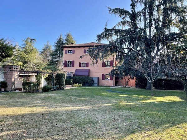 casa indipendente in vendita a Bassano del Grappa