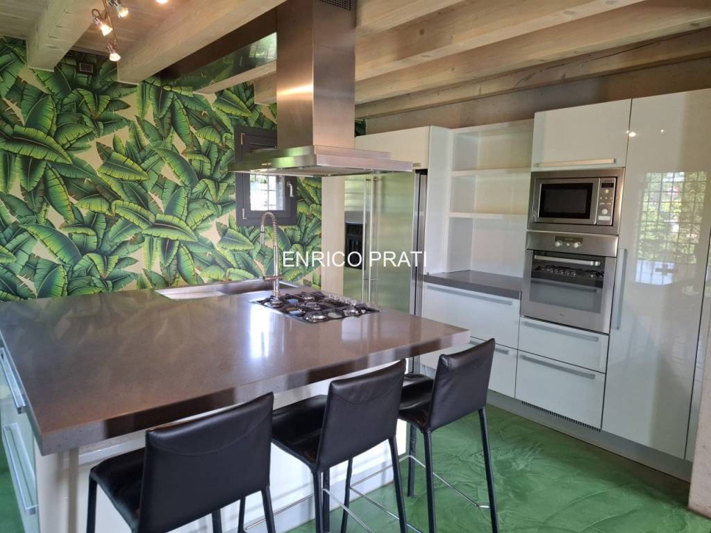 casa indipendente in vendita a Bassano del Grappa