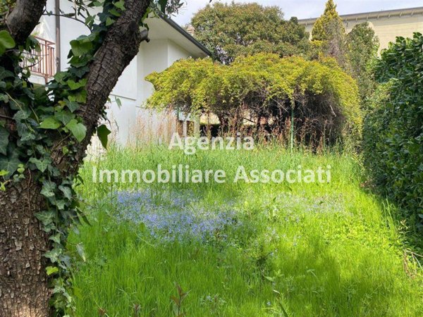 casa indipendente in vendita a Bassano del Grappa