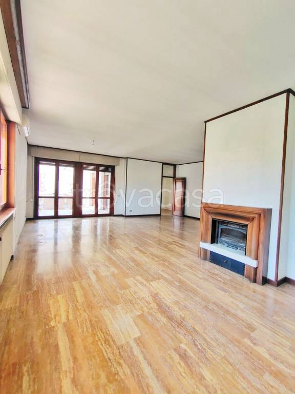 casa indipendente in vendita a Bassano del Grappa