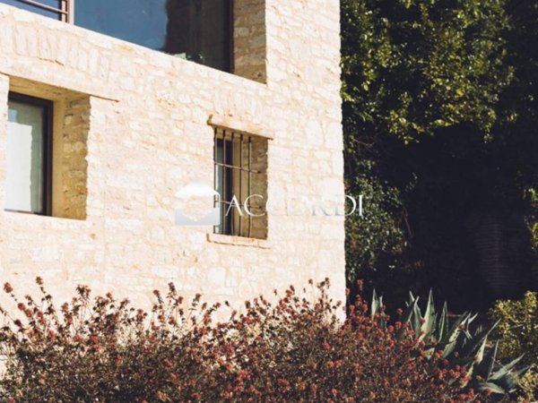 casa indipendente in vendita a Bassano del Grappa