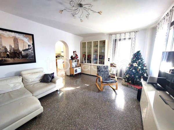 casa indipendente in vendita a Bassano del Grappa