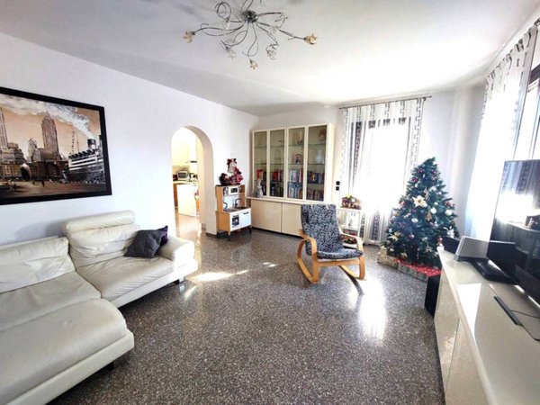 casa indipendente in vendita a Bassano del Grappa