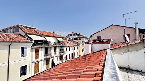 casa semindipendente in vendita a Bassano del Grappa