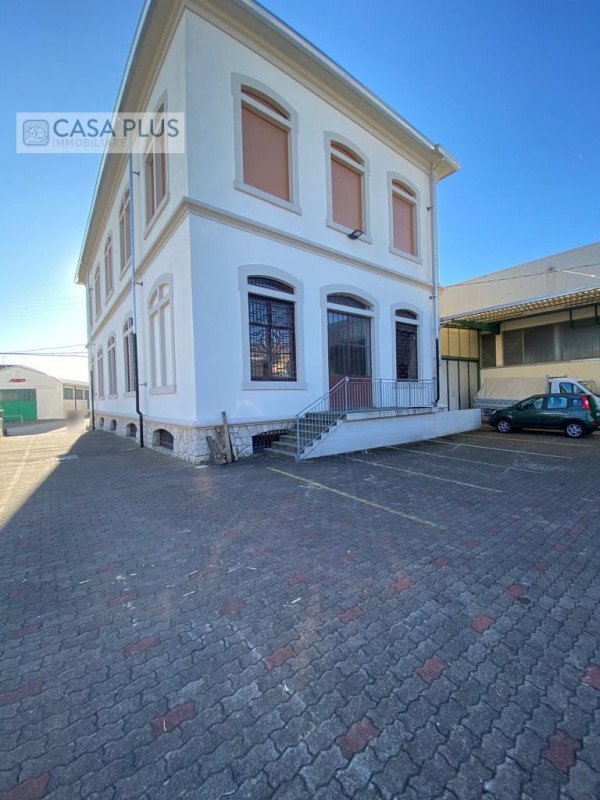 capannone in vendita a Bassano del Grappa