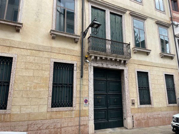 casale in vendita a Bassano del Grappa