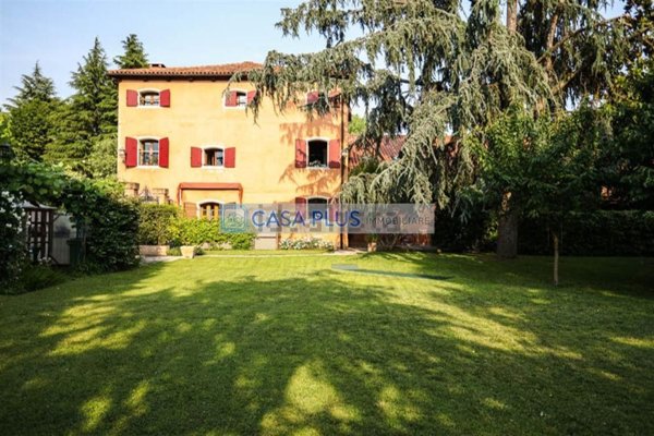 quadrivano in vendita a Bassano del Grappa