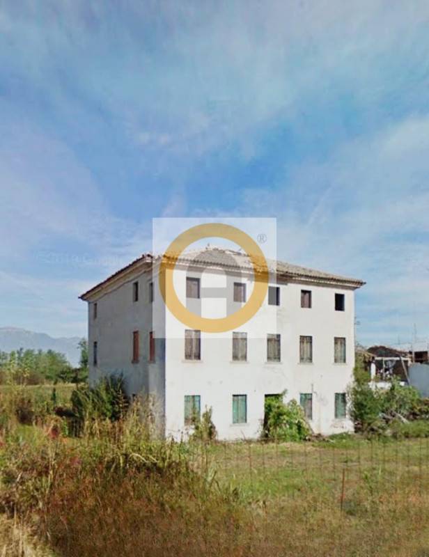 casale in vendita a Bassano del Grappa
