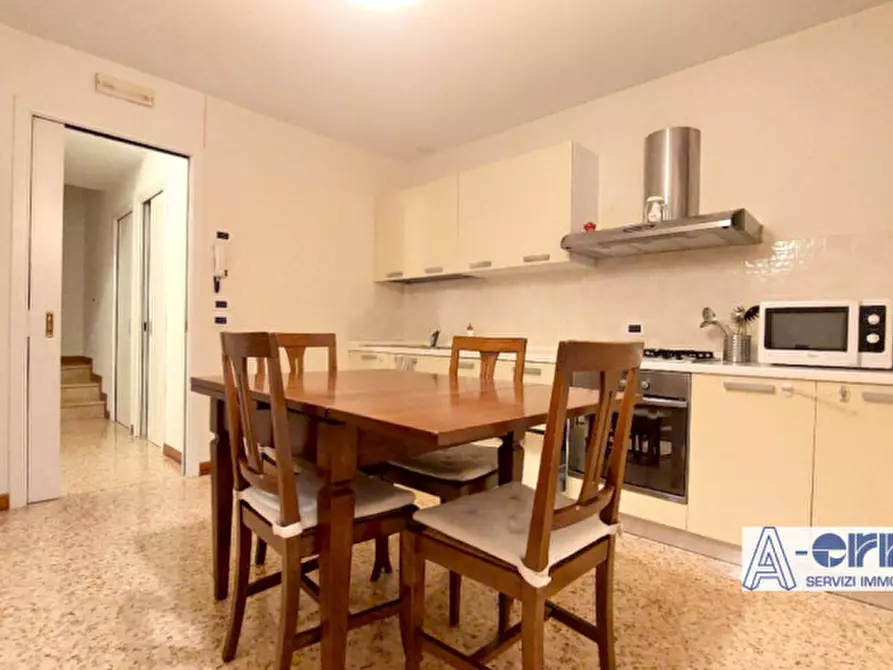 casa indipendente in vendita a Bassano del Grappa