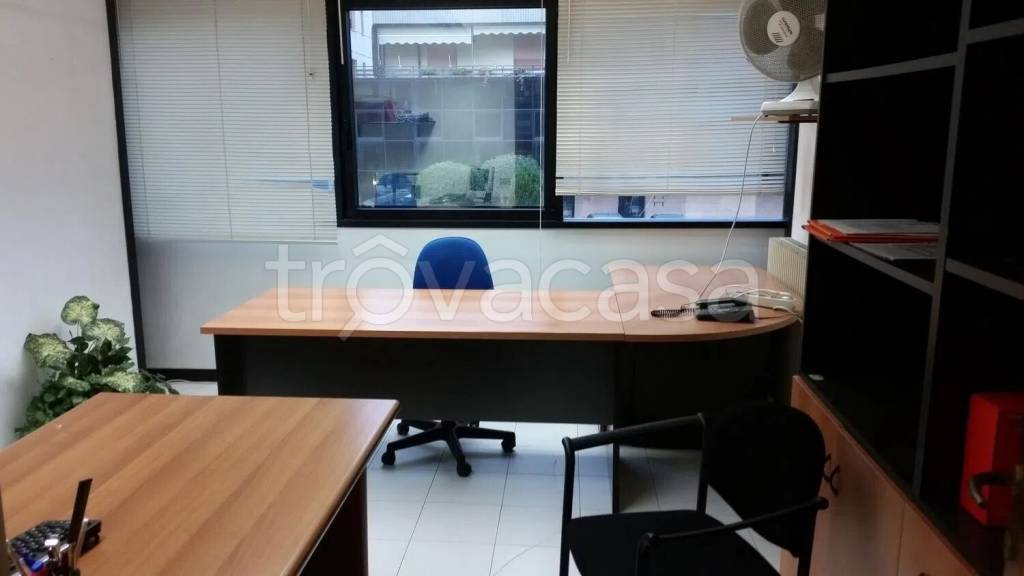 ufficio in vendita a Bassano del Grappa