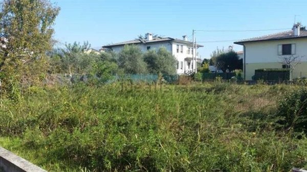 casa indipendente in vendita a Bassano del Grappa