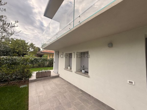 casa indipendente in vendita a Bassano del Grappa