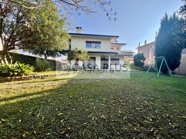 casa indipendente in vendita a Bassano del Grappa