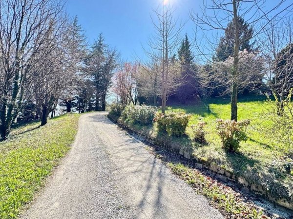 casa indipendente in vendita a Bassano del Grappa