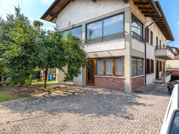 casa indipendente in vendita a Bassano del Grappa