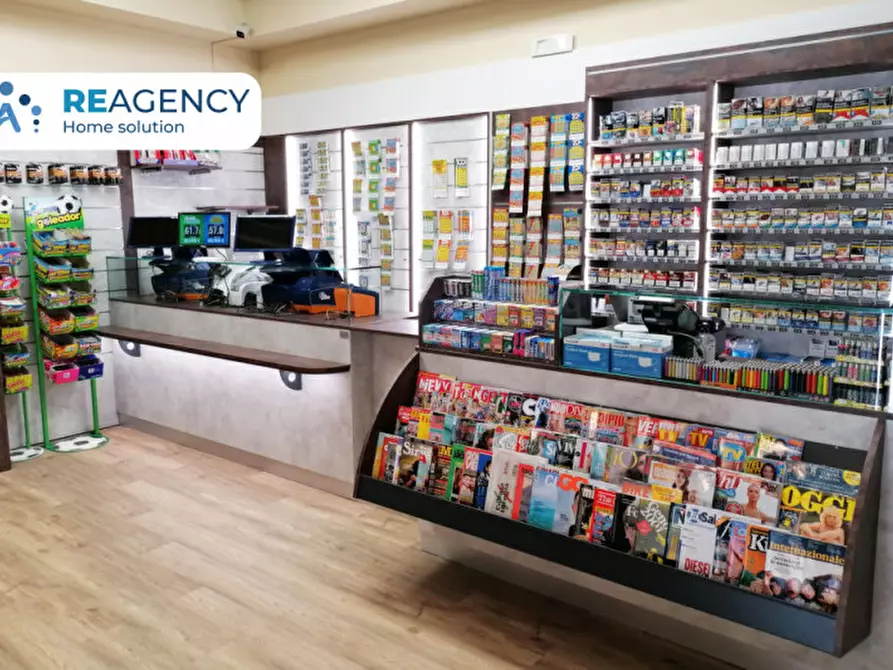 negozio in vendita a Bassano del Grappa