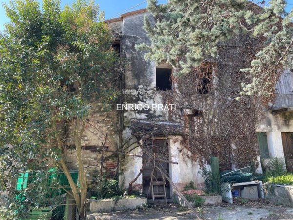 casa indipendente in vendita a Bassano del Grappa in zona San Michele