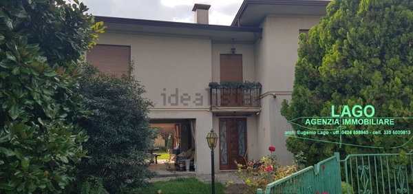 casa indipendente in vendita a Bassano del Grappa