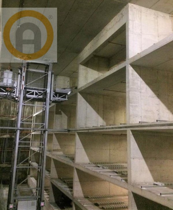 negozio in vendita a Bassano del Grappa