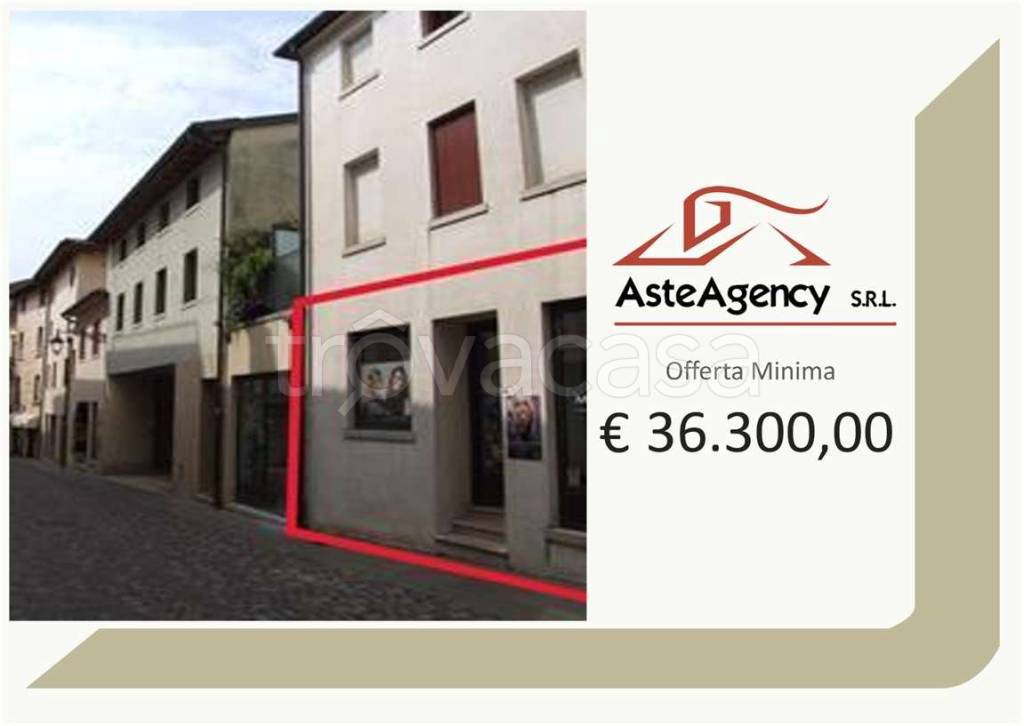 negozio in vendita a Bassano del Grappa