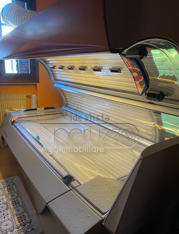 locale commerciale in vendita a Bassano del Grappa