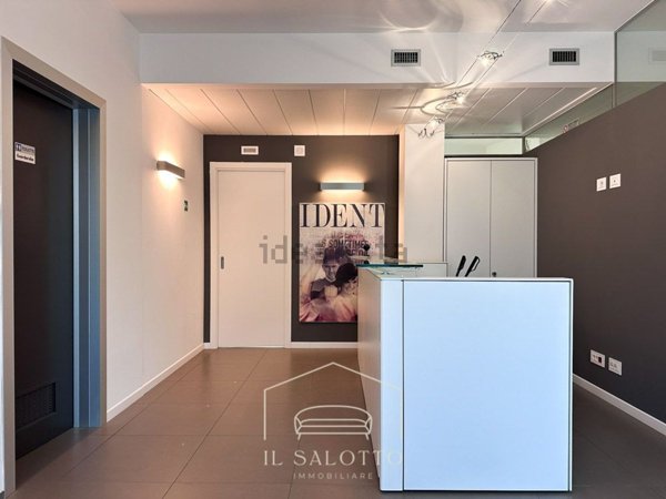 ufficio in vendita a Bassano del Grappa
