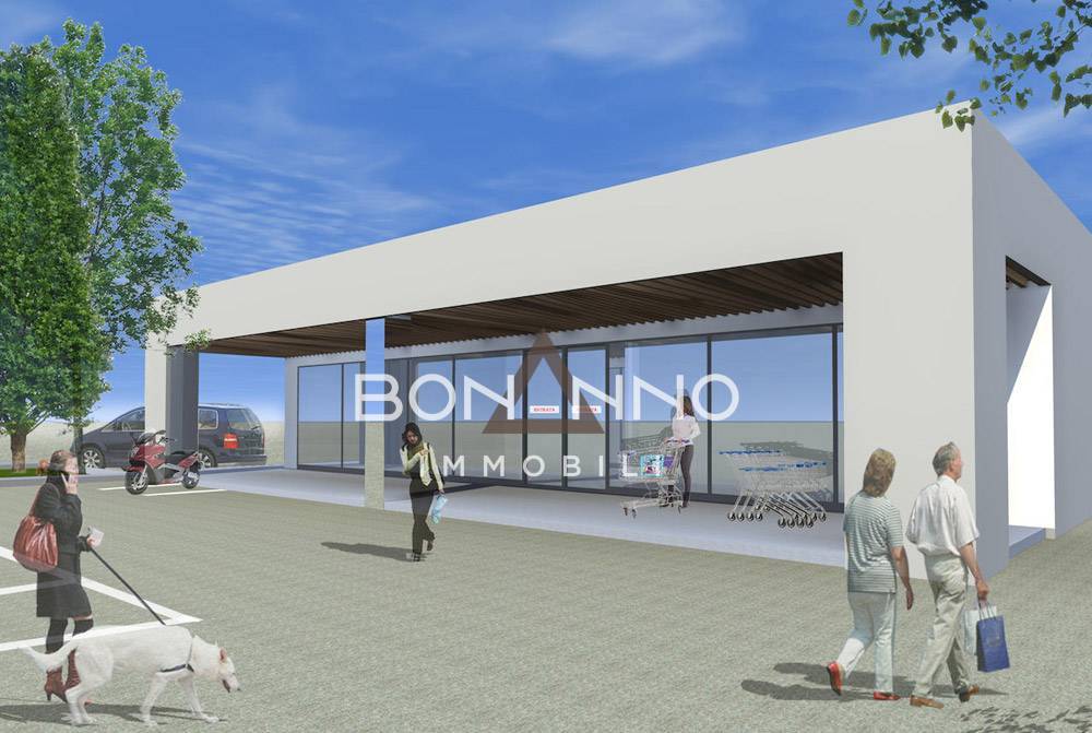 locale commerciale in vendita a Bassano del Grappa