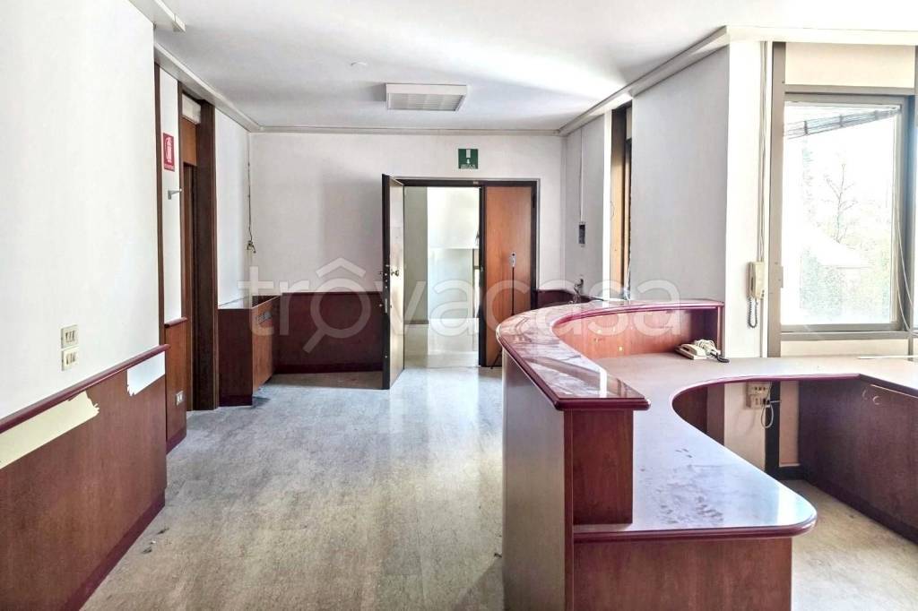 ufficio in vendita a Bassano del Grappa