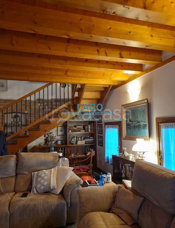 casa indipendente in vendita a Bassano del Grappa