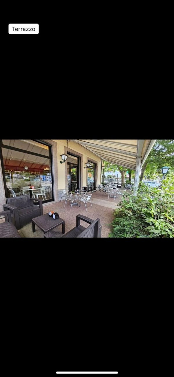 negozio in vendita a Bassano del Grappa