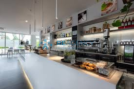 negozio in vendita a Bassano del Grappa