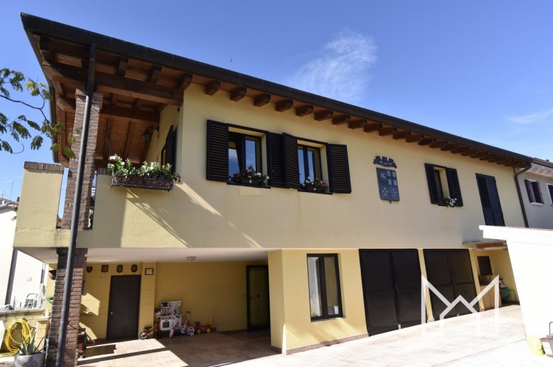 casa indipendente in vendita a Bassano del Grappa